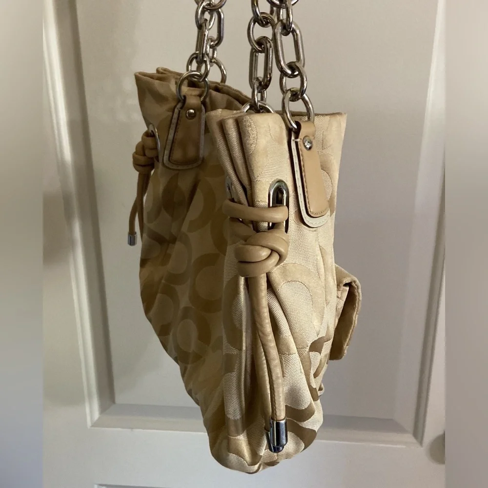 Coach Kristine Signature Handbag - Gently Used - Great Condition Large -… - Picture 5 of 11